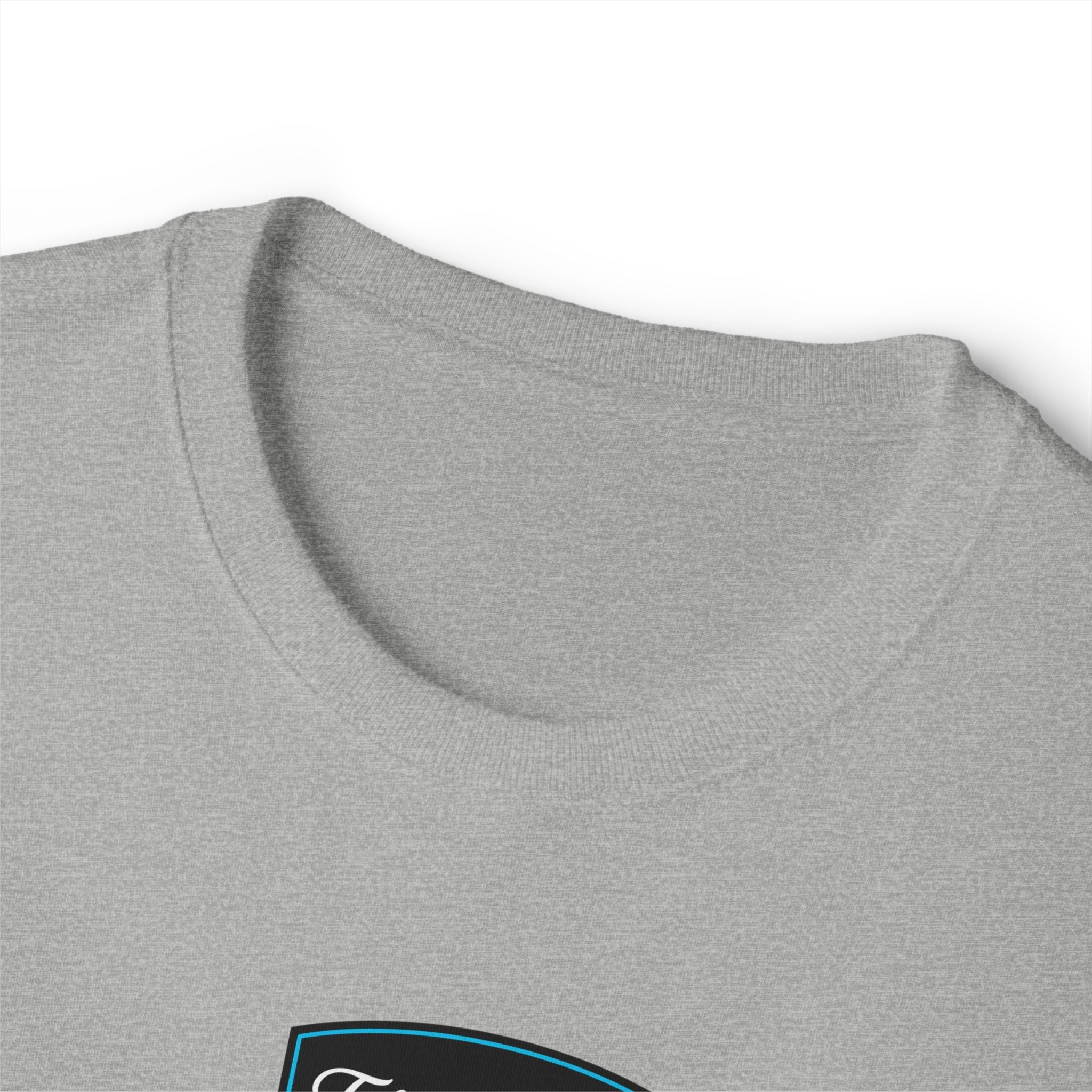 Vintage Patch Tee — "Fresh Design" Chest Logo Boxy T‑Shirt
