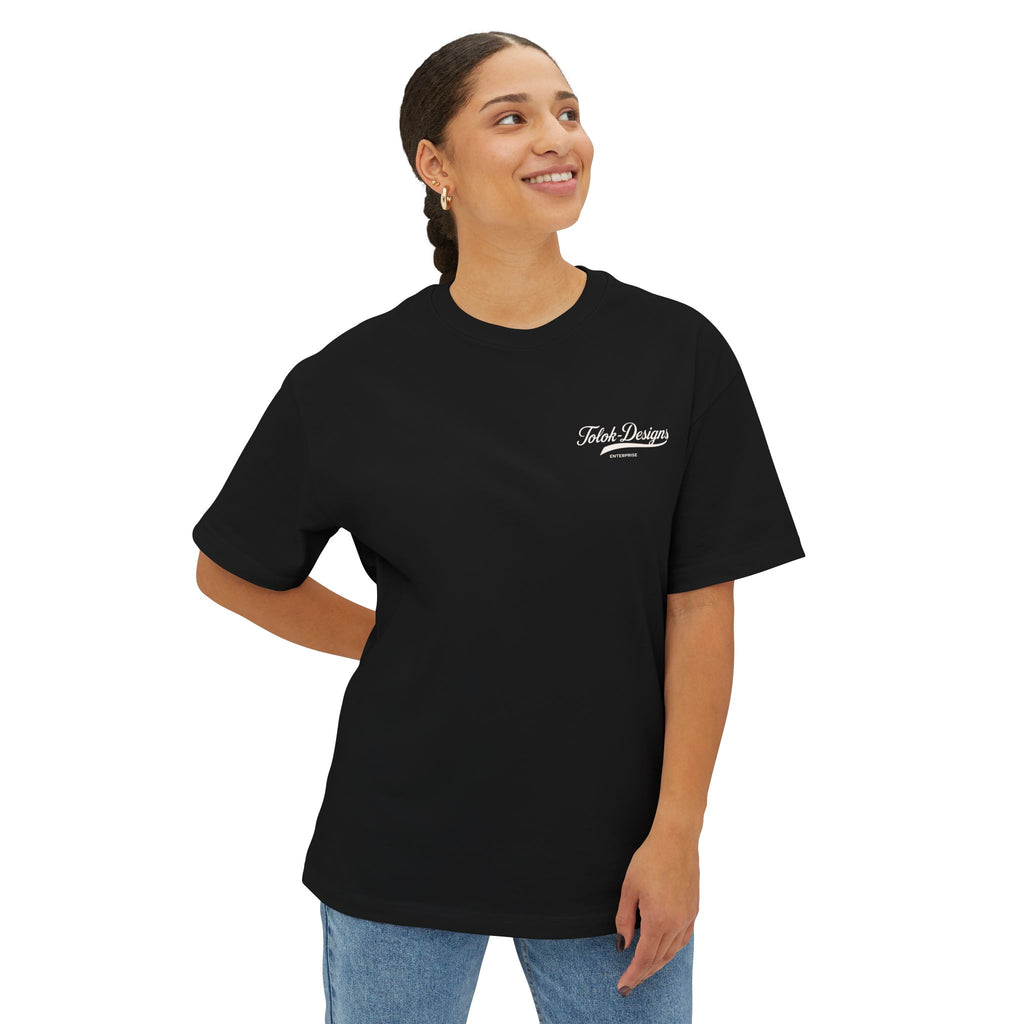 Boxy Tee — Minimal Script Chest Logo Black T‑Shirt